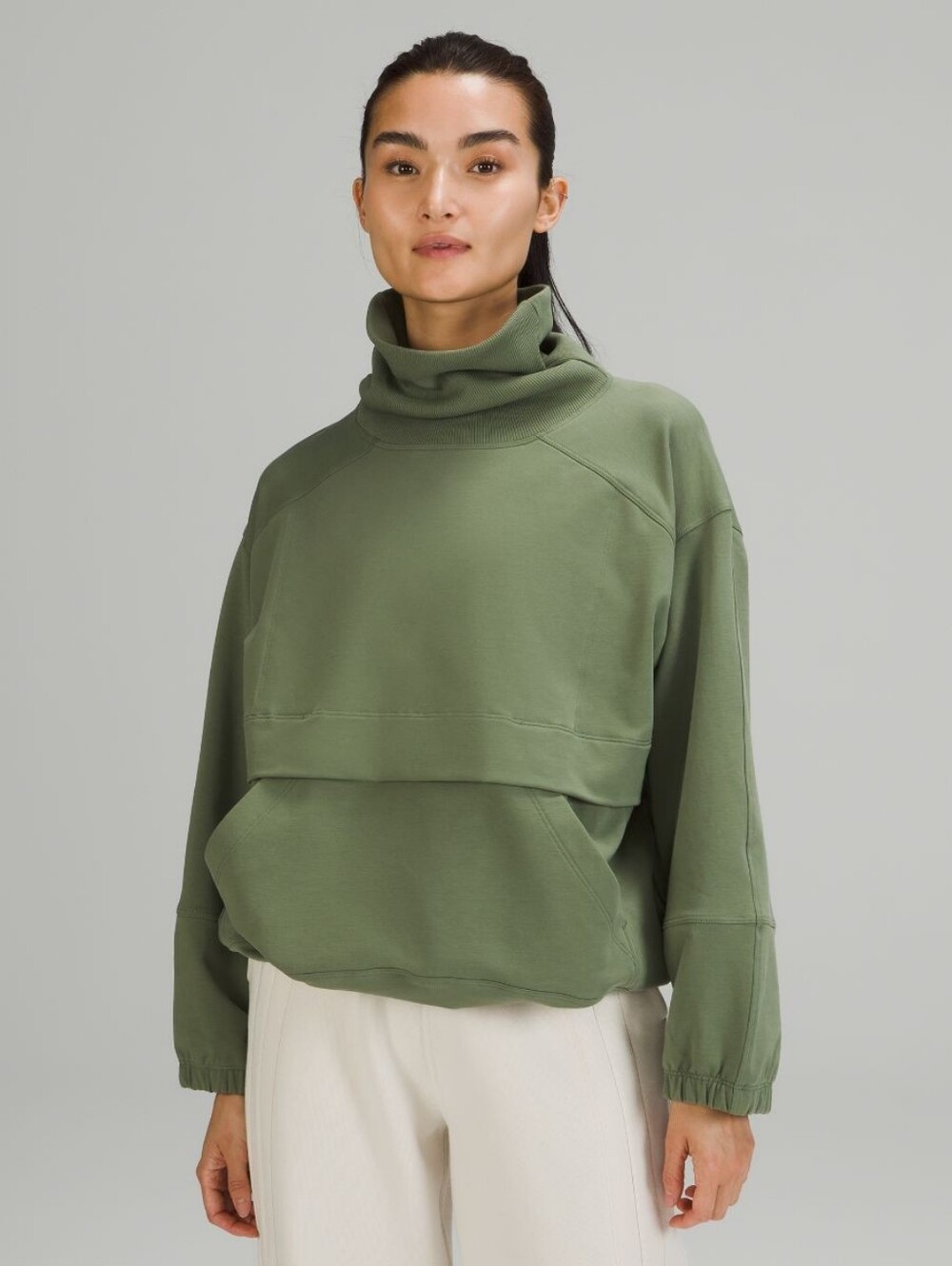 LA Packable Pullover-to-Pillow